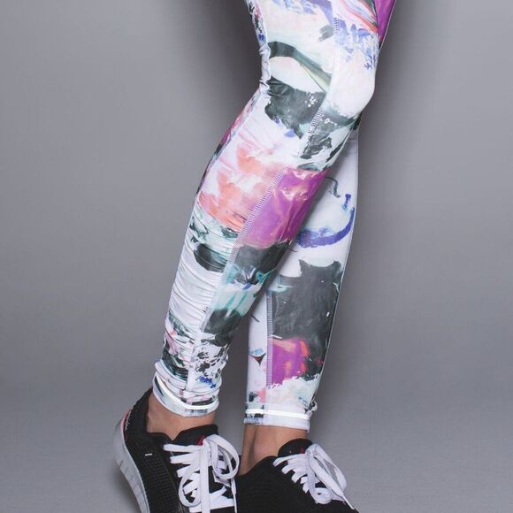 Lululemon Speed Tight III Full On Luxtreme Pigment Wave Multi Black Plum Size 4 - Picture 4 of 11